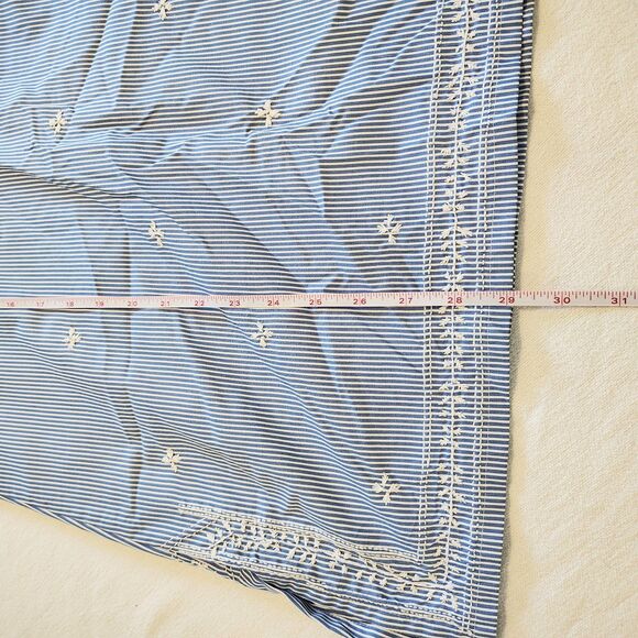 Gretchen Scott The Brooks Tunic Preppy Coastal Resortwear Blue Embroidered LARGE - Picture 8 of 11